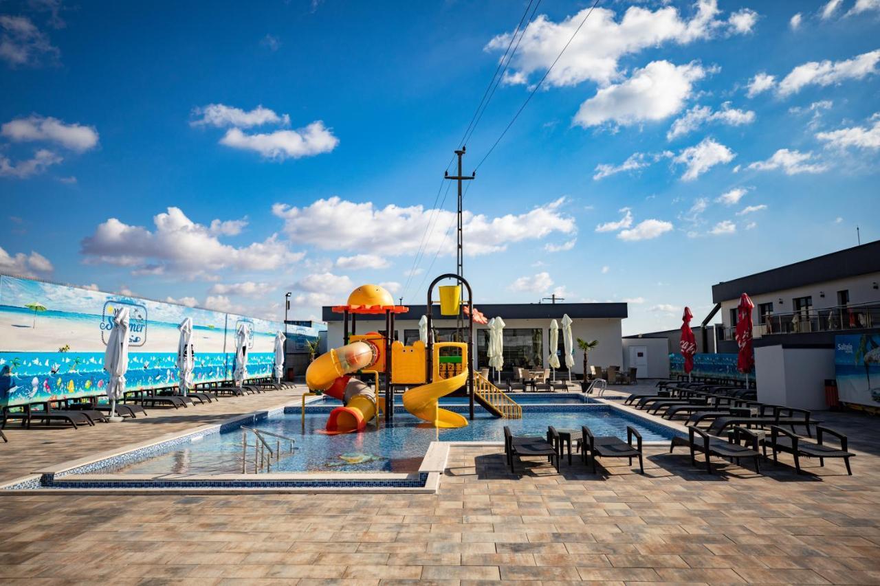 Meliss Events Hotel Craiova Exterior photo